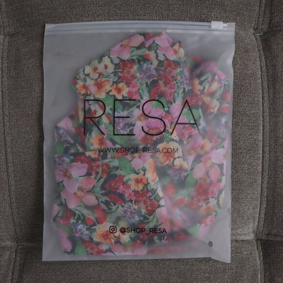 RESA Floral Long Sleeve Crop Top - Picture 3 of 3